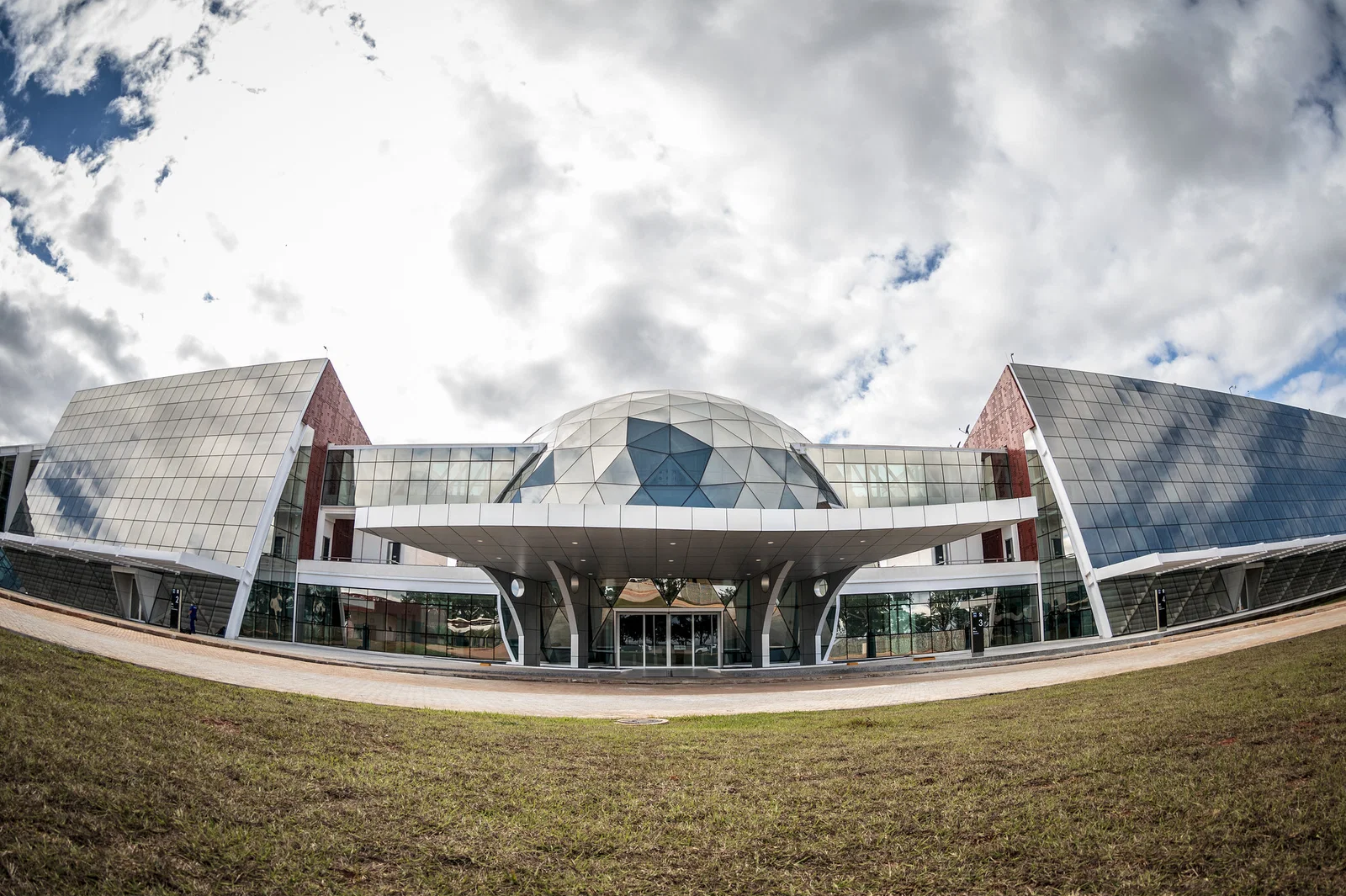Centro de Operações Conjuntas e Satélite SGDC