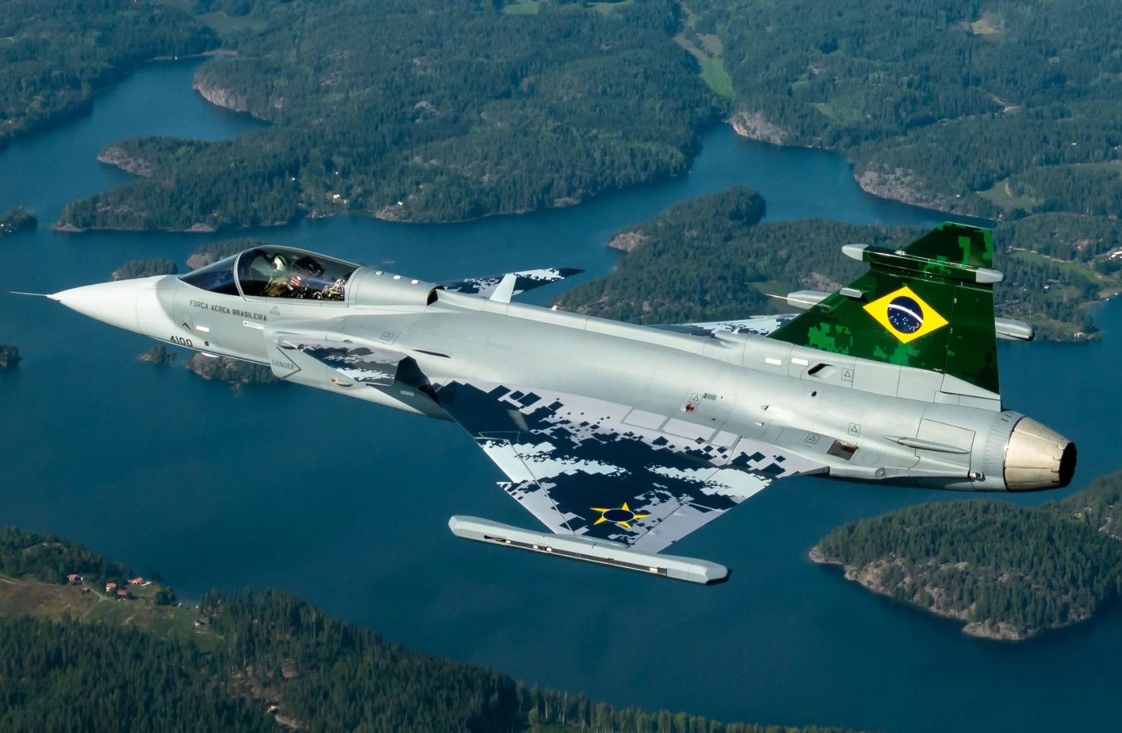 F-39 Gripen